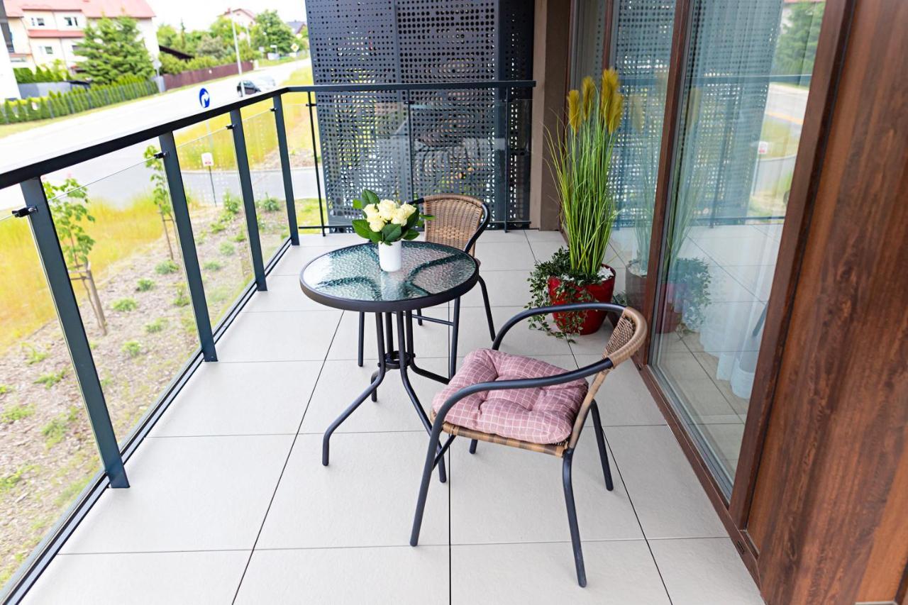 Apartament Bella Rosa Z Podziemnym Parkingiem Kielce Exteriör bild