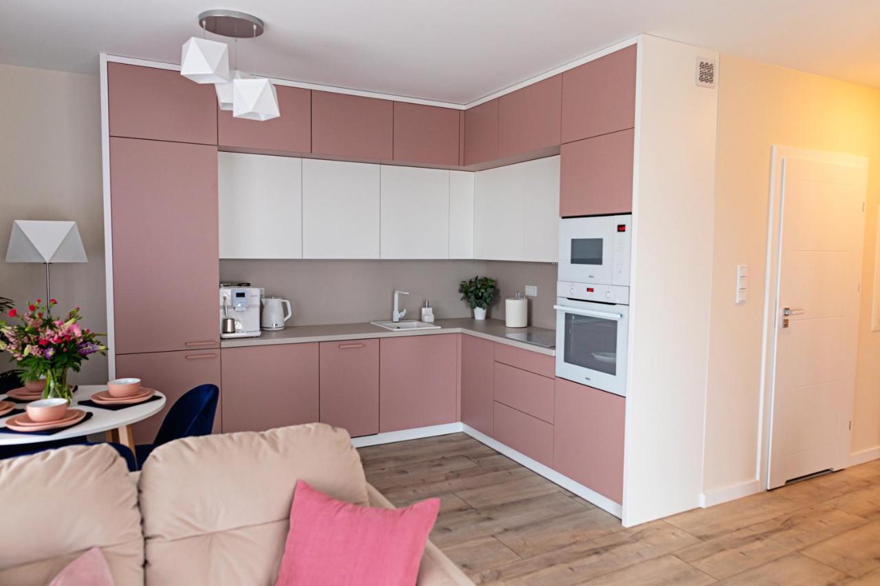 Apartament Bella Rosa Z Podziemnym Parkingiem Kielce Exteriör bild