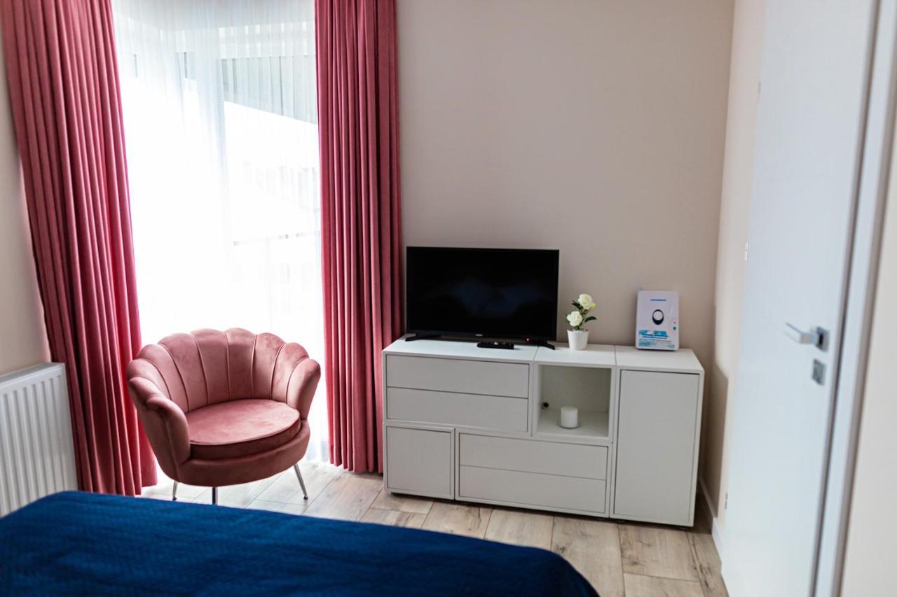 Apartament Bella Rosa Z Podziemnym Parkingiem Kielce Exteriör bild