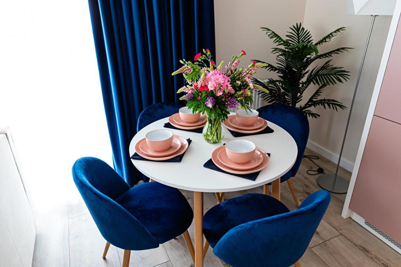 Apartament Bella Rosa Z Podziemnym Parkingiem Kielce Exteriör bild