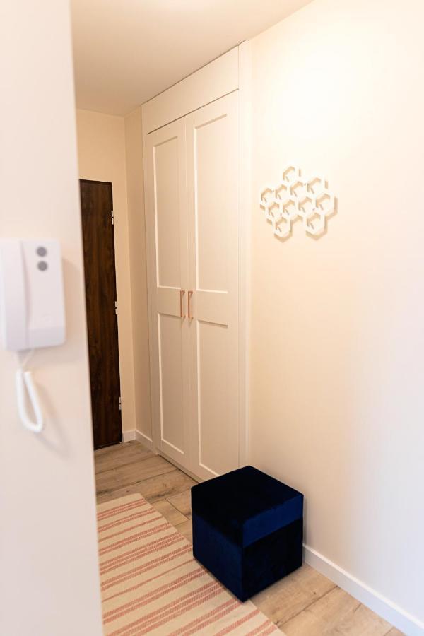 Apartament Bella Rosa Z Podziemnym Parkingiem Kielce Exteriör bild