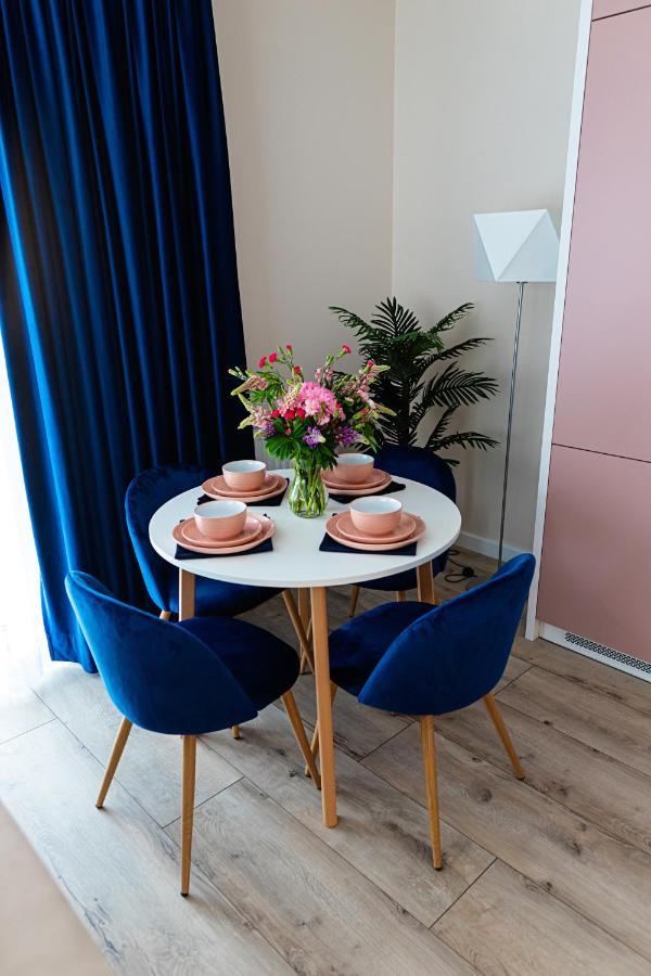 Apartament Bella Rosa Z Podziemnym Parkingiem Kielce Exteriör bild