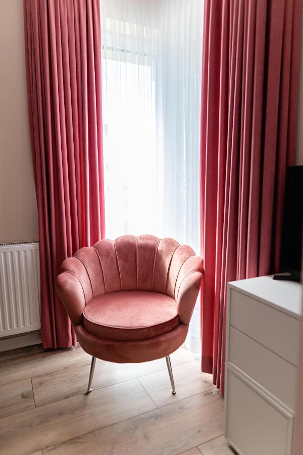 Apartament Bella Rosa Z Podziemnym Parkingiem Kielce Exteriör bild